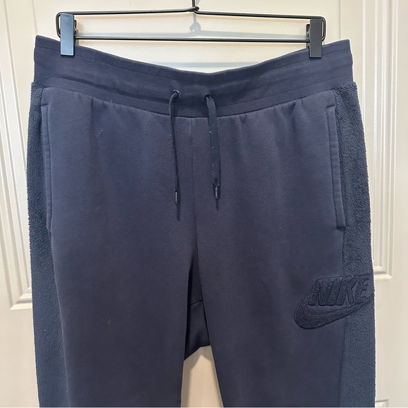 Nike Men’s Fleece Panel Joggers Navy Blue Size Extra Large XL - Picture 4 of 6